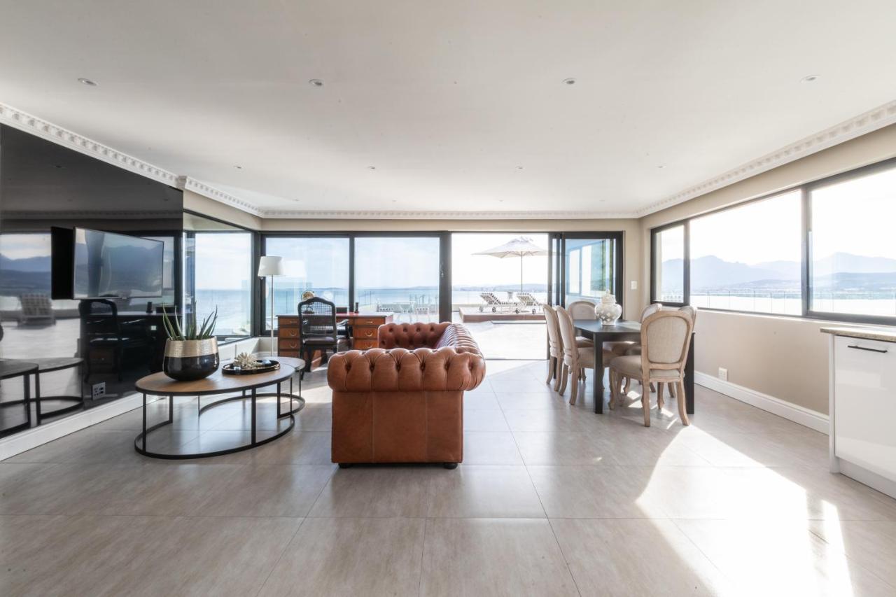 Oceana Palms Luxury Guest House Gordonʼs Bay Esterno foto