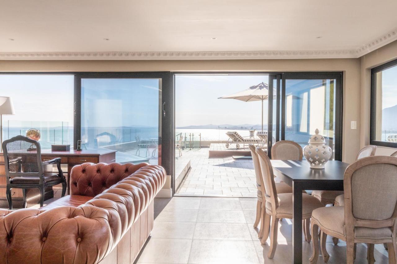 Oceana Palms Luxury Guest House Gordonʼs Bay Esterno foto