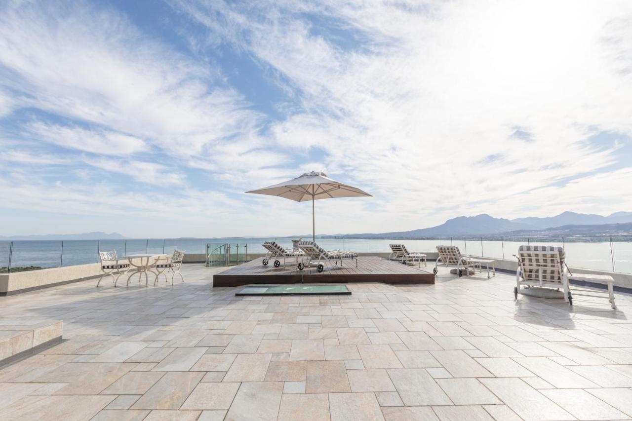 Oceana Palms Luxury Guest House Gordonʼs Bay Esterno foto