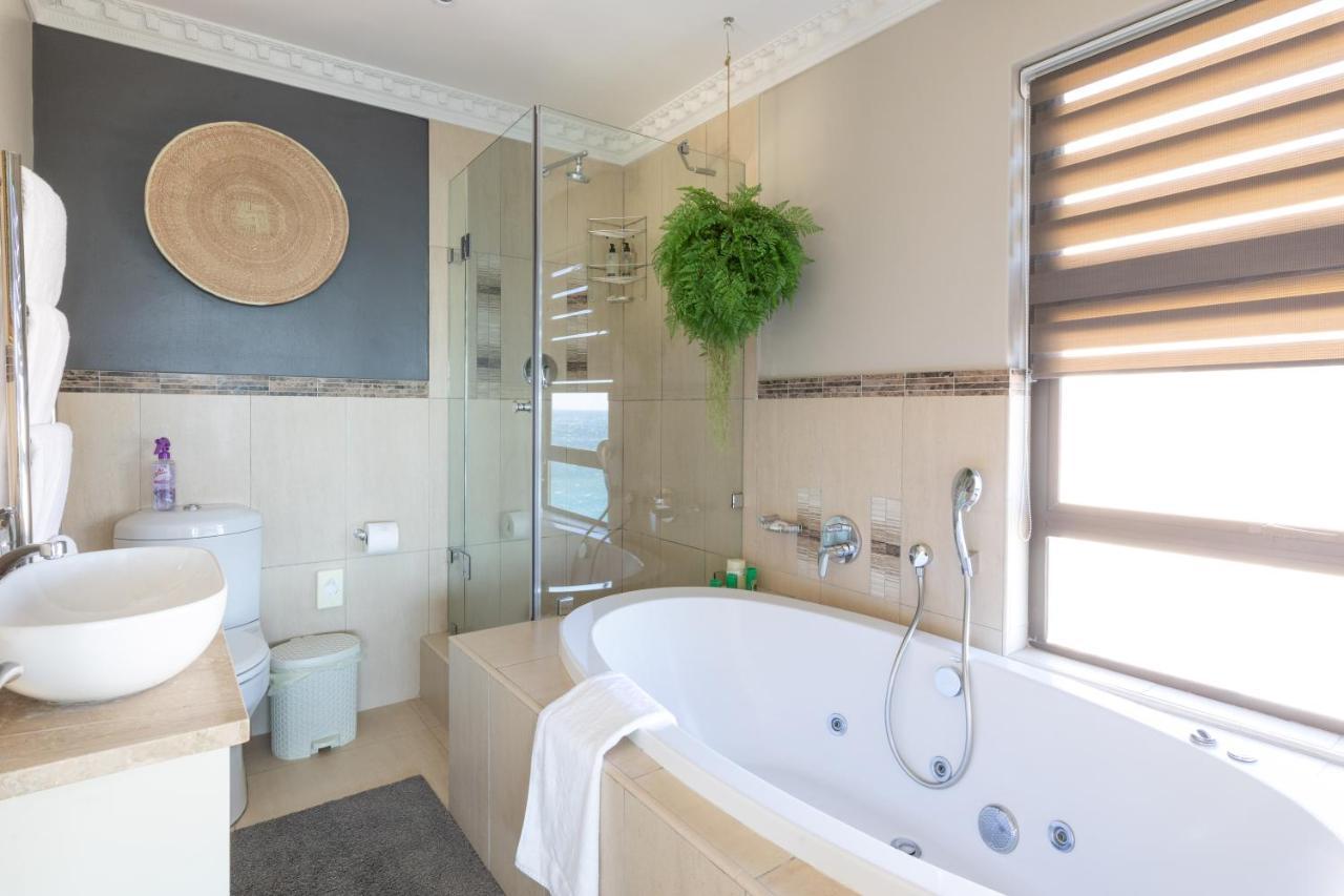 Oceana Palms Luxury Guest House Gordonʼs Bay Esterno foto