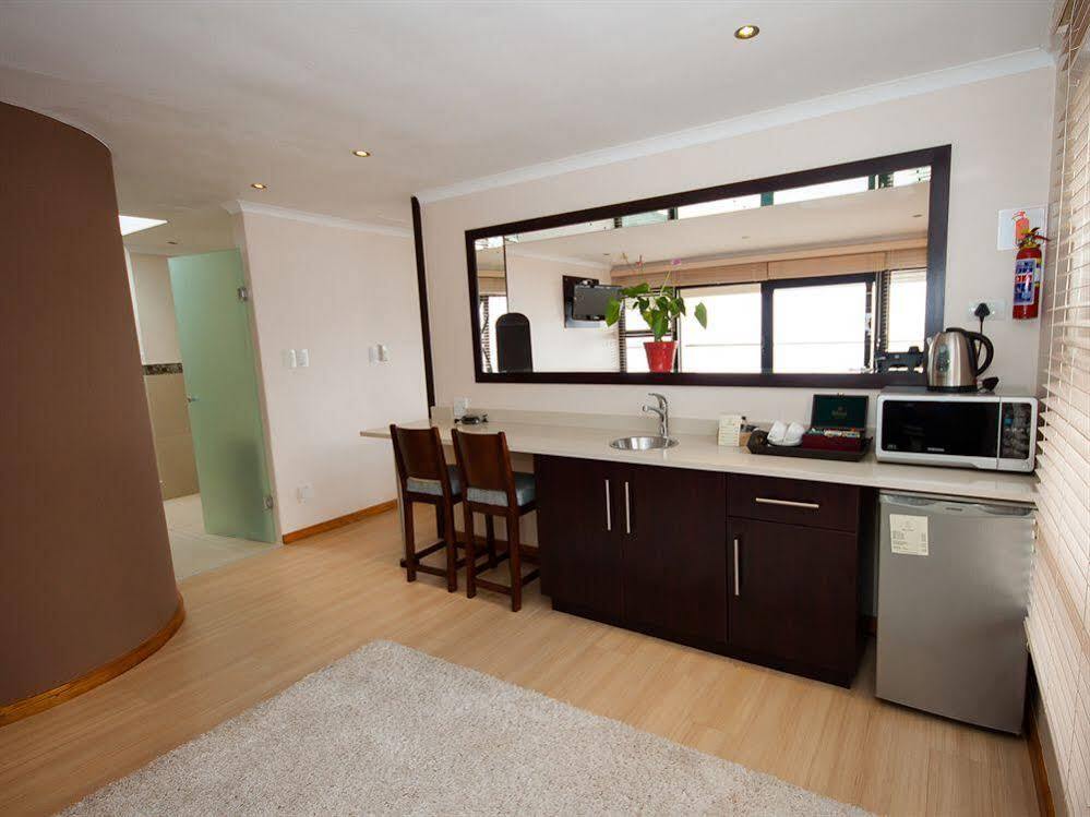 Oceana Palms Luxury Guest House Gordonʼs Bay Esterno foto